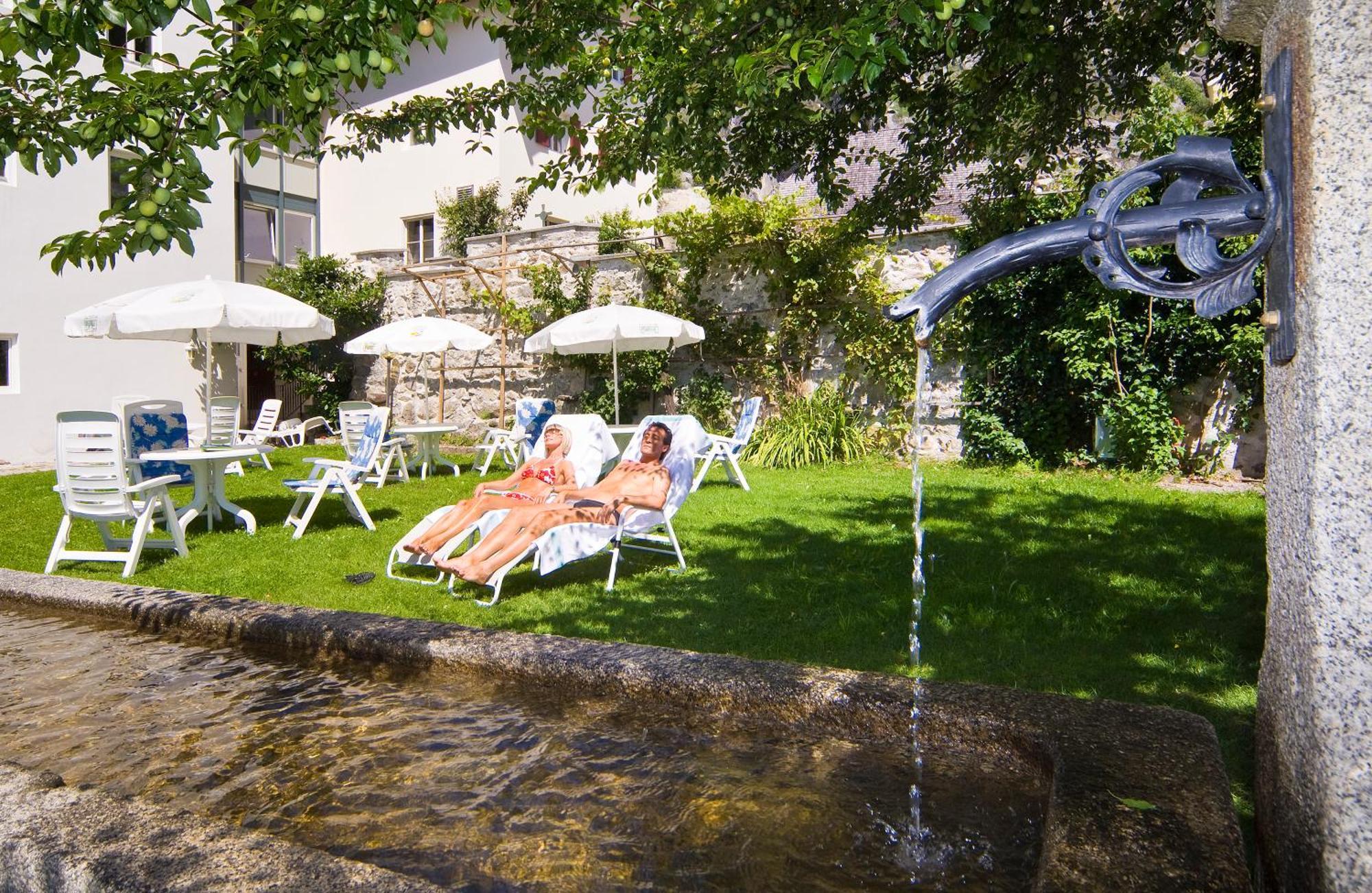 Hotel Gassenwirt Chienes Exterior foto